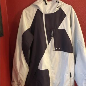 Men’s Oakley Jacket 2.0 and insulated Snow Pants